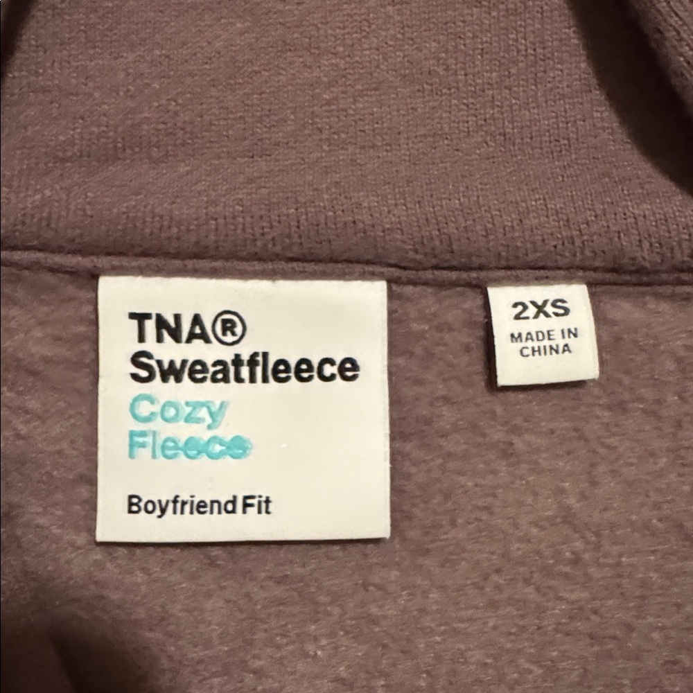 Aritzia TNA Cozy Fleece Boyfriend Zip Up Sweatshirt Dusty Purple Cropped-2XS - Picture 8 of 10